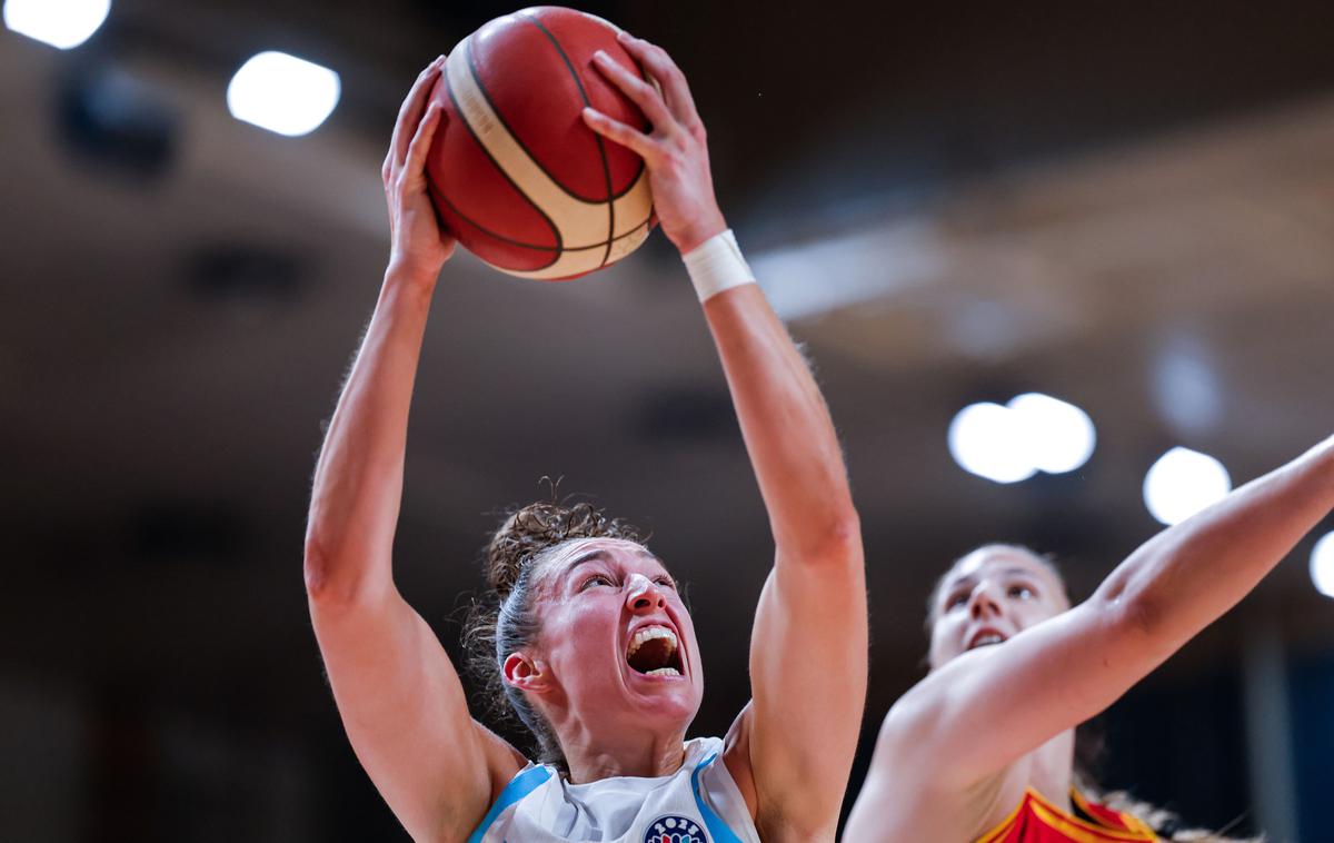 slovenska ženska košarkarska reprezentanca Jessica Shepard | Jessica Shepard je dosegla dvojnega dvojčka. | Foto Aleš Fevžer