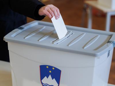 Še zadnji dan za napoved glasovanja po pošti
