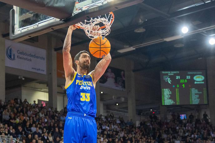 Nikos Chougkaz | Nikos Chougkaz je novi član Cedevite Olimpije. | Foto Guliverimage