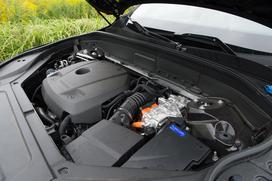Volvo XC90 T8