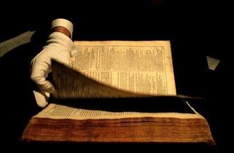 Deset let po kraji našli zbirko Shakespearovih del