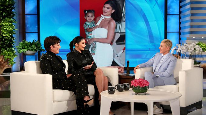 Ellen je v prvi oddaji nove sezone gostila Kris in Kylie Jenner | Foto: 