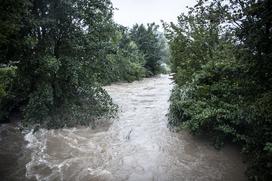 Visoka voda, poplave, dež, padavine.