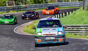 Kultni Nordschleife: upravitelji so v objektiv ujeli tudi Slovenko #foto