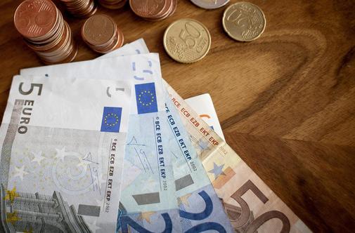 Neenakost plač se je v Sloveniji v osmih letih zmanjšala