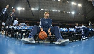 Se bo Nowitzki postaral v Dallasu?