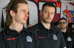 Čustveno slovo od mesta, v katerem sta zrasla kot človeka in si ustvarila družini