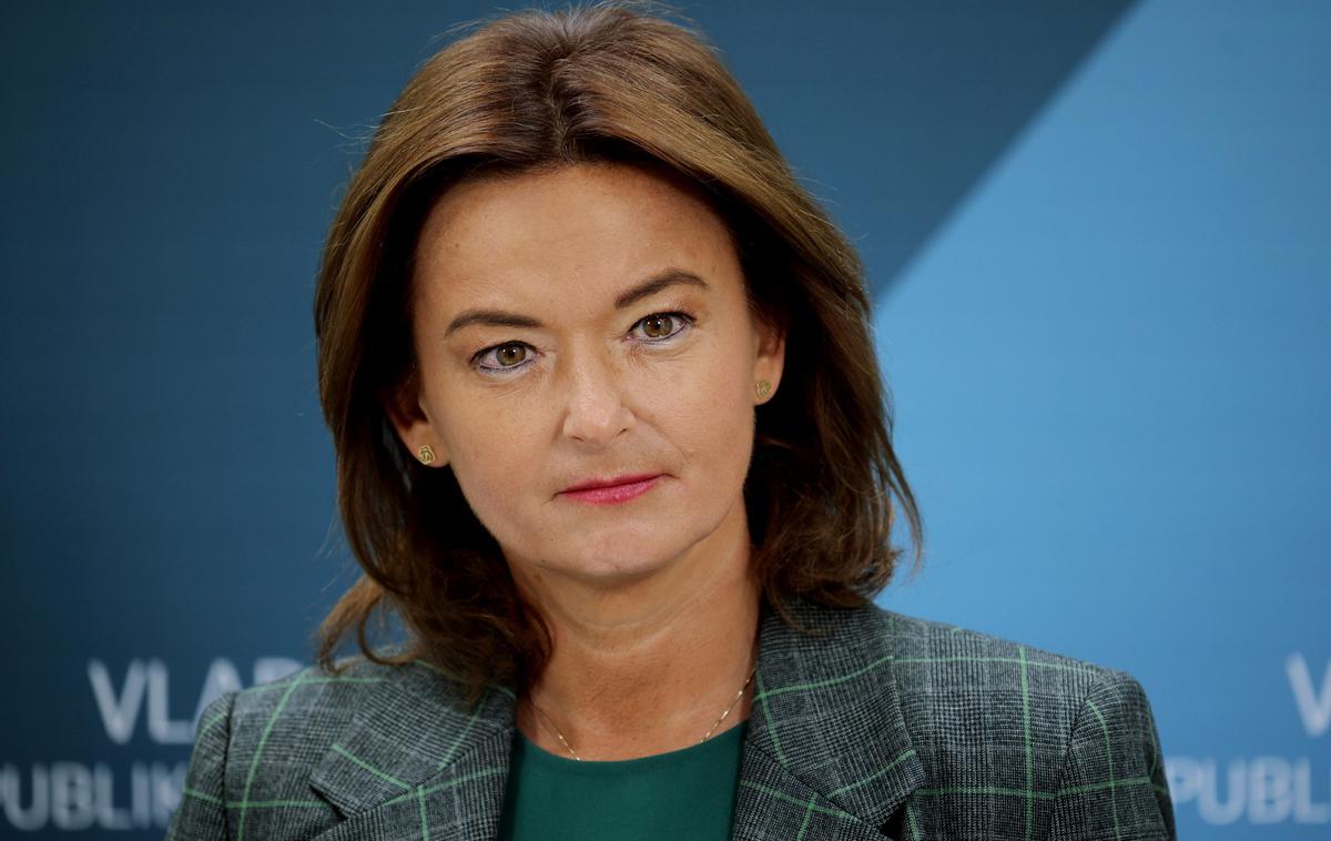 Tanja Fajon | Na ministrskem srečanju razširjene madridske skupine Globalnega zavezništva je znova pozvala države, ki oklevajo, da priznajo državo Palestino, kot je to storila Slovenija pred slabim letom dni. Španija, Irska, Slovenija in Norveška pa so pred prvo obletnico priznanja v tej luči v Madridu sprejele tudi skupno izjavo, so sporočili z zunanjega ministrstva. | Foto STA