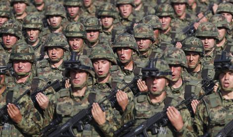 Srbija se oborožuje do zob. Grozi Balkanu nova vojna?