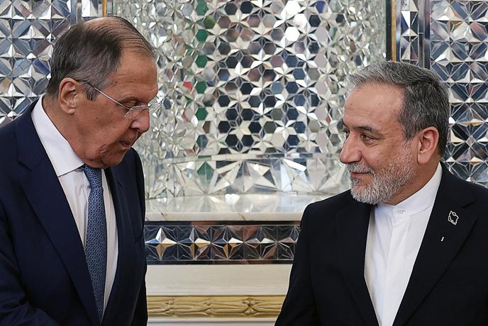 Lavrov na obisku v Iranu #vŽivo
