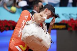 Številka ena brez težav, konec pa za četrto in osmo nosilko