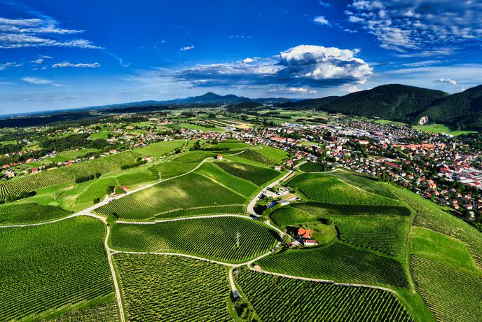 Pomlad v slovenski Toskani #nagradnaigra