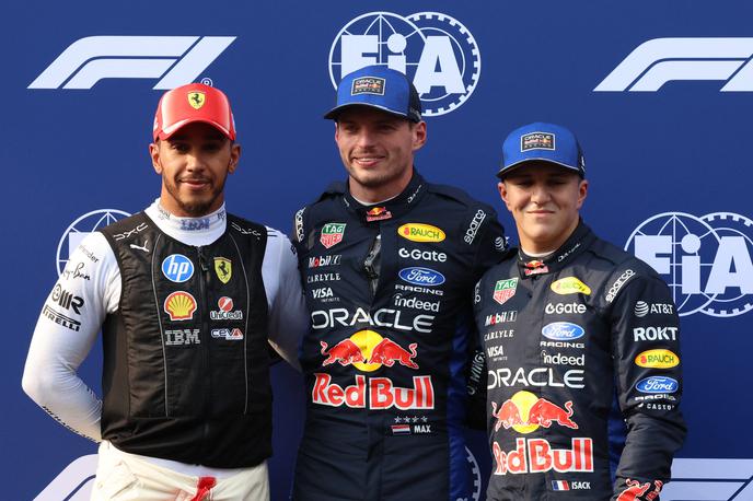 Sepang Max Verstappen | Prvi trije na kvalifikacijah v Sepangu: drugi Hamilton, prvi Verstappen in tretji Hadjar. | Foto Reuters