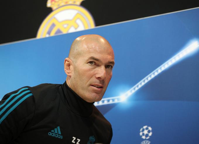 Zinedine Zidane pravi, da, čeprav španski mediji pišejo drugače, ne čuti nobenega pritiska. | Foto: Reuters