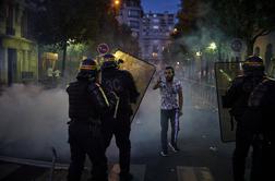 V Parizu aretirali okoli 150 ljudi, tudi v Nemčiji burno
