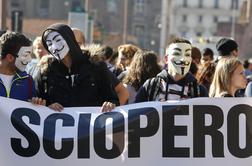 Val stavk in protestov v Italiji; v Milanu in Padovi ranjeni 