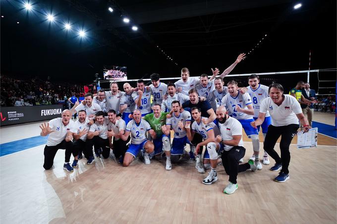 "S posameznimi rezultati se je samozavest gradila. Lep primer je slovenska moška odbojkarska reprezentanca. Skozi več kot desetletje je lepo rasla, zdaj so prvič premagali še Brazilce." | Foto: VolleyballWorld