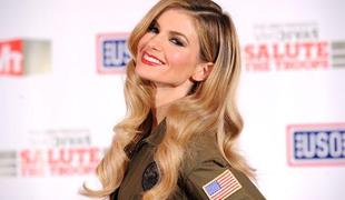 Marisa Miller bo mamica