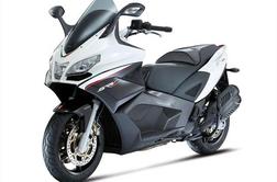 Aprilia SRV 850 z elektronskimi pomagali