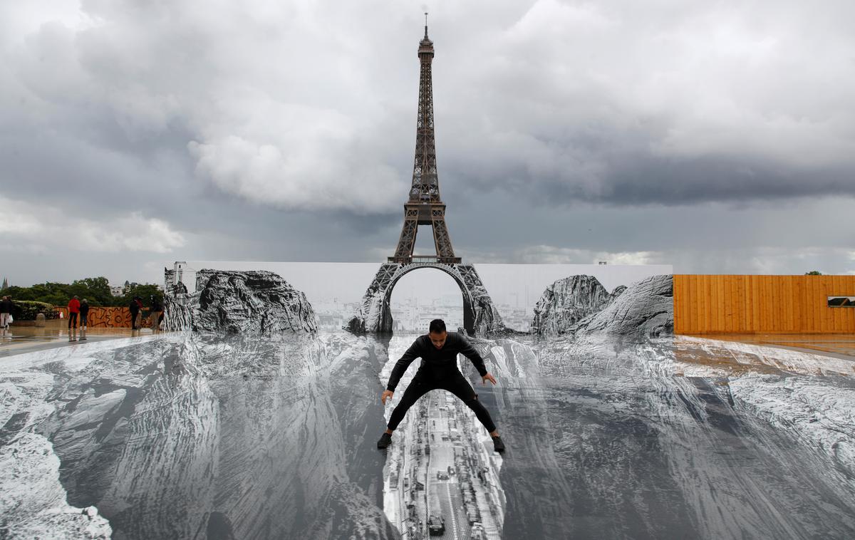 Eiffel iluzija | Foto Reuters