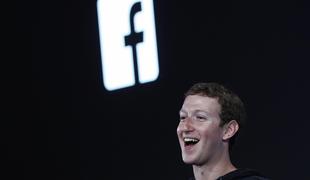 Zuckerberg prešteva vedno večje denarce