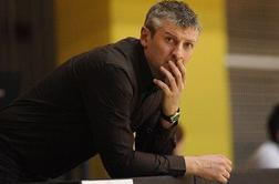 Novaković razpet med Slovenijo in tujino