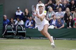 Rusinja Makarova ostaja v Wimbledonu, četrta nosilka Radwanska domov