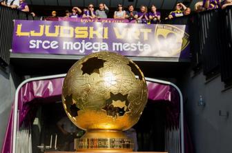 Zahović iz Olimpije odpeljal mladega upa, ta je ogorčena