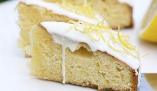 Praznični recept: Preprost limonin kolač