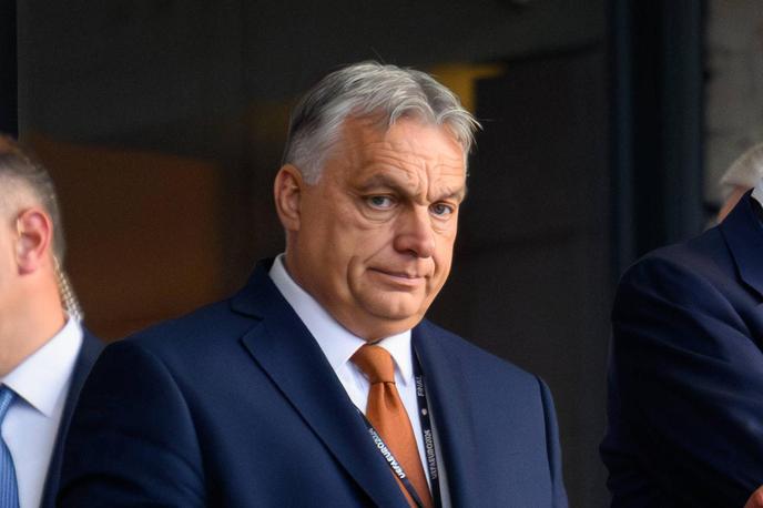 Predsednik | Viktorju Orbanu po javnomnenjskih anketah 12. aprila letos grozi volilni poraz. A premeteni in politično izkušeni politik se seveda še ni predal. Volivce nabira z napovedjo, da bo Madžarska, če ne bo zmagal, zdrsnila v vojno z Rusijo. Ta taktika mu je leta 2022 že prinesla uspeh. | Foto Guliverimage