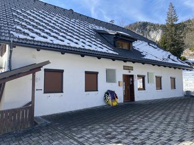 Sodišče na Koroškem: Ugotavljanje identitete udeležencev pri Peršmanu nezakonito