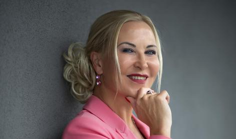 Lucija Mulej: 3. svetovna vojna se je že začela. V tvojem telefonu.