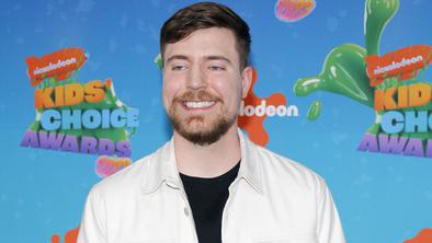 Youtuber MrBeast se je zaročil z izbranko