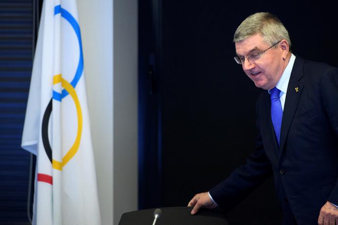 Thomas Bach | ) Thomas Bach je po seji izvršnega odbora (IO) znova odločno zatrdil, da z japonskimi organizatorji delajo vse, kar je možno, da bi prestavljene olimpijske igre v Tokiu pripravili v predvidenem terminu naslednje leto. | Foto Reuters