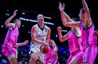 Klemen Prepelič podaljšal pogodbo z Dubajem