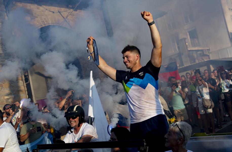 Toni Vodišek šest mesecev po operaciji sanja samo še o morju #intervju