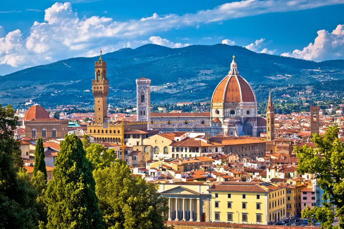 Firence | V Firencah je za krajši čas za najem na voljo približno 11 tisoč zasebnih nepremičnin, od tega kar 8.000 v središču mesta. | Foto Shutterstock