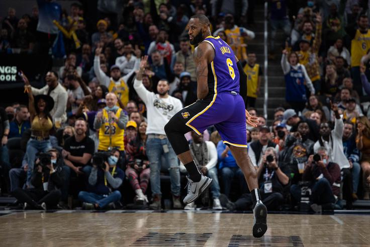 LeBron James je zaradi te poteze moral plačati 15 tisoč dolarjev. | Foto: Guliverimage/Vladimir Fedorenko
