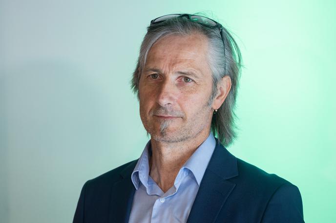 Uroš Macerl | Po besedah sopredsednika Vesne Uroša Macerla poslanska skupina z imenom Levica in Vesna s petimi poslanci Levice, kjer Vesna ni vključena niti v ekipo (strokovnih) sodelavcev, ne omogoča oblikovanja skupnih političnih stališč ter skupnega, usklajenega političnega delovanja. | Foto STA