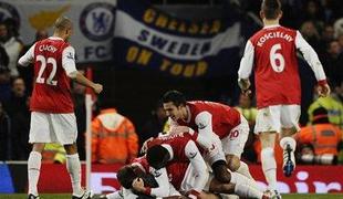 Londonski derbi osrečil Arsenal