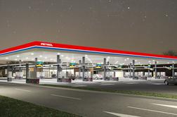 Petrol z novostjo: gotovino lahko dvignete med nakupom