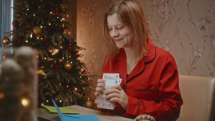 Janković: "Ko nekateri razlagajo, da bo njihovo podjetje zaradi božičnice šlo v stečaj, je to podjetje takrat že blizu stečaja. Božičnica je prišla v pravem trenutku." | Foto: Shutterstock