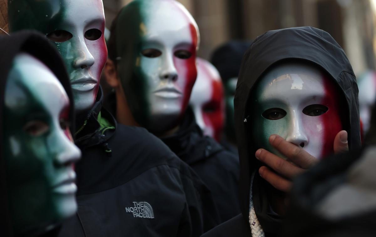 CasaPound | Za provokacijo naj bi stala mladinska veja italijanskega skrajno desničarskega gibanja CasaPound. | Foto Reuters