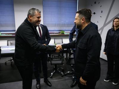 Minister Kajzer naznanil: Zelenski bo obiskal Slovenijo