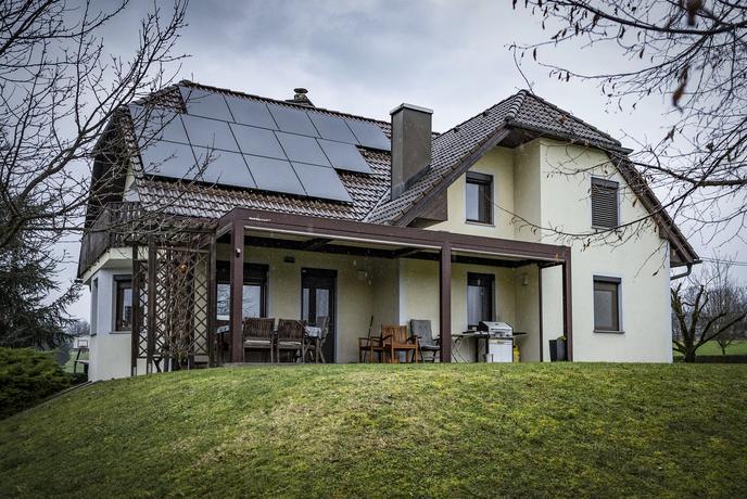 Družina iz Novega mesta je račune za elektriko znižala za 90 odstotkov