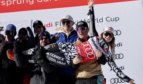 Novozelandka do premierne superveleslalomske zmage, Ilka Štuhec brez rezultata