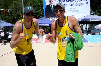 V Ljubljani v boj za najvišja mesta osem slovenskih dvojic