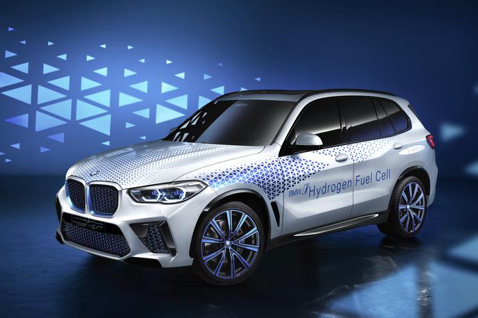 BMW gorivne celice | Prihodnje leto bo na uporabo pripravljen maloserijski X5 z gorivnimi celicami, serijska proizvodnja bo stekla po letu 2025. | Foto BMW
