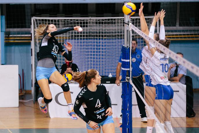 Grosupeljčanke namučile prvakinje, bankirke odpihnile Šempetranke