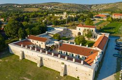 Nogometaš Šime Vrsaljko prevzel luksuzni hotel na Hrvaškem